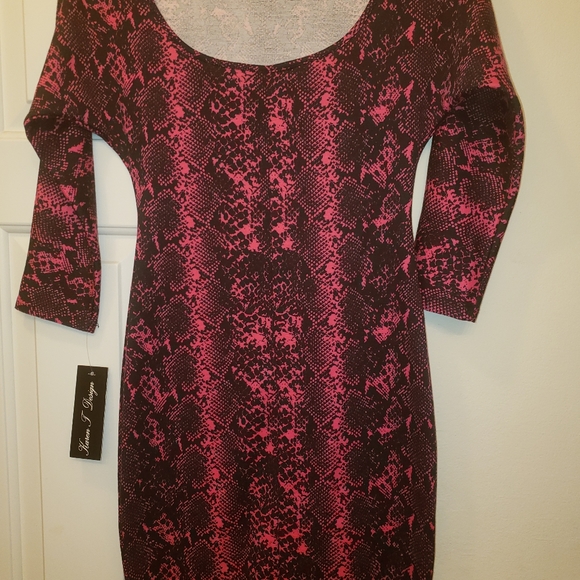 Dress - Picture 2 of 2